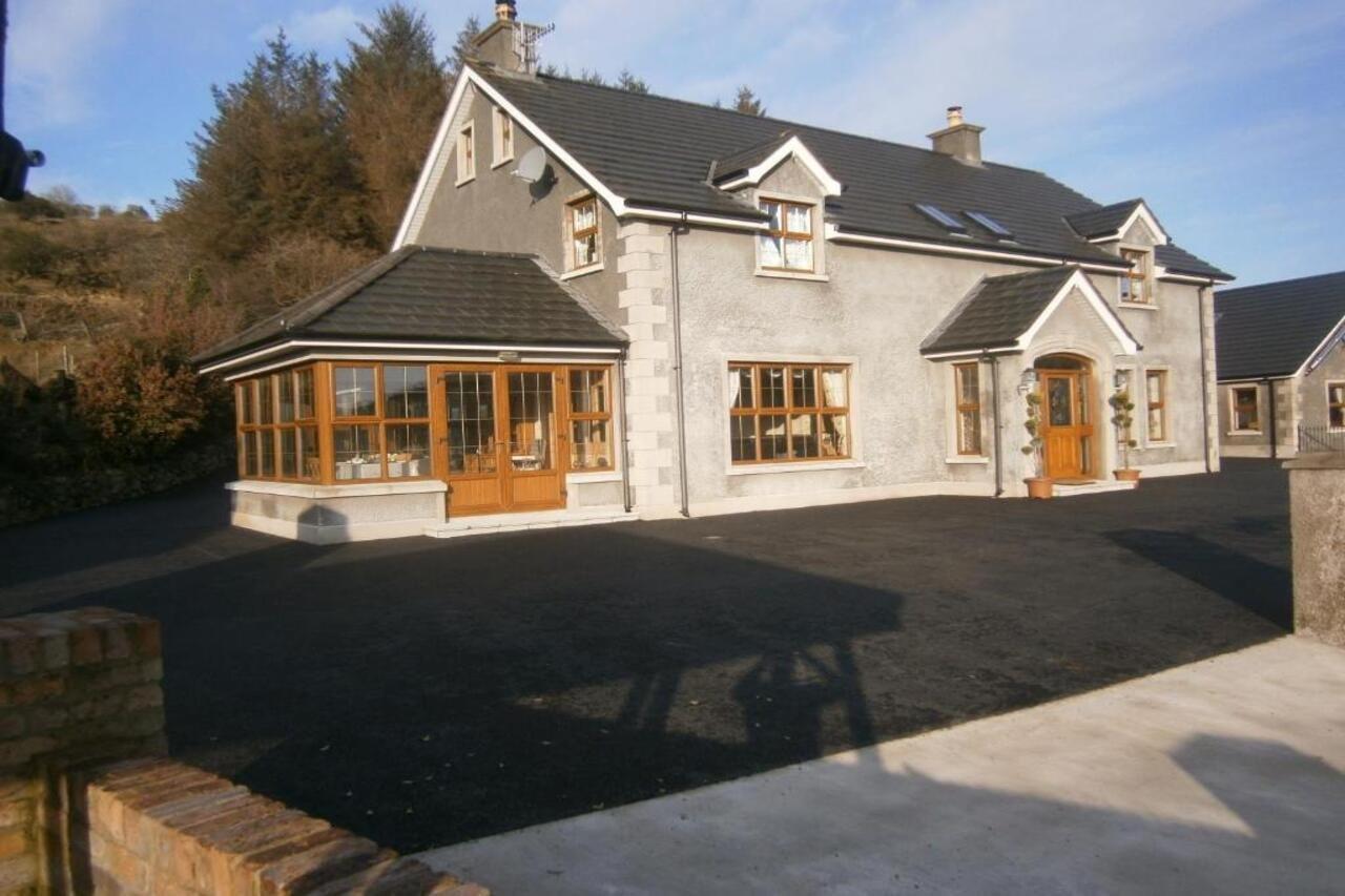 Glenn Eireann House Bed & Breakfast Cushendall Exterior foto
