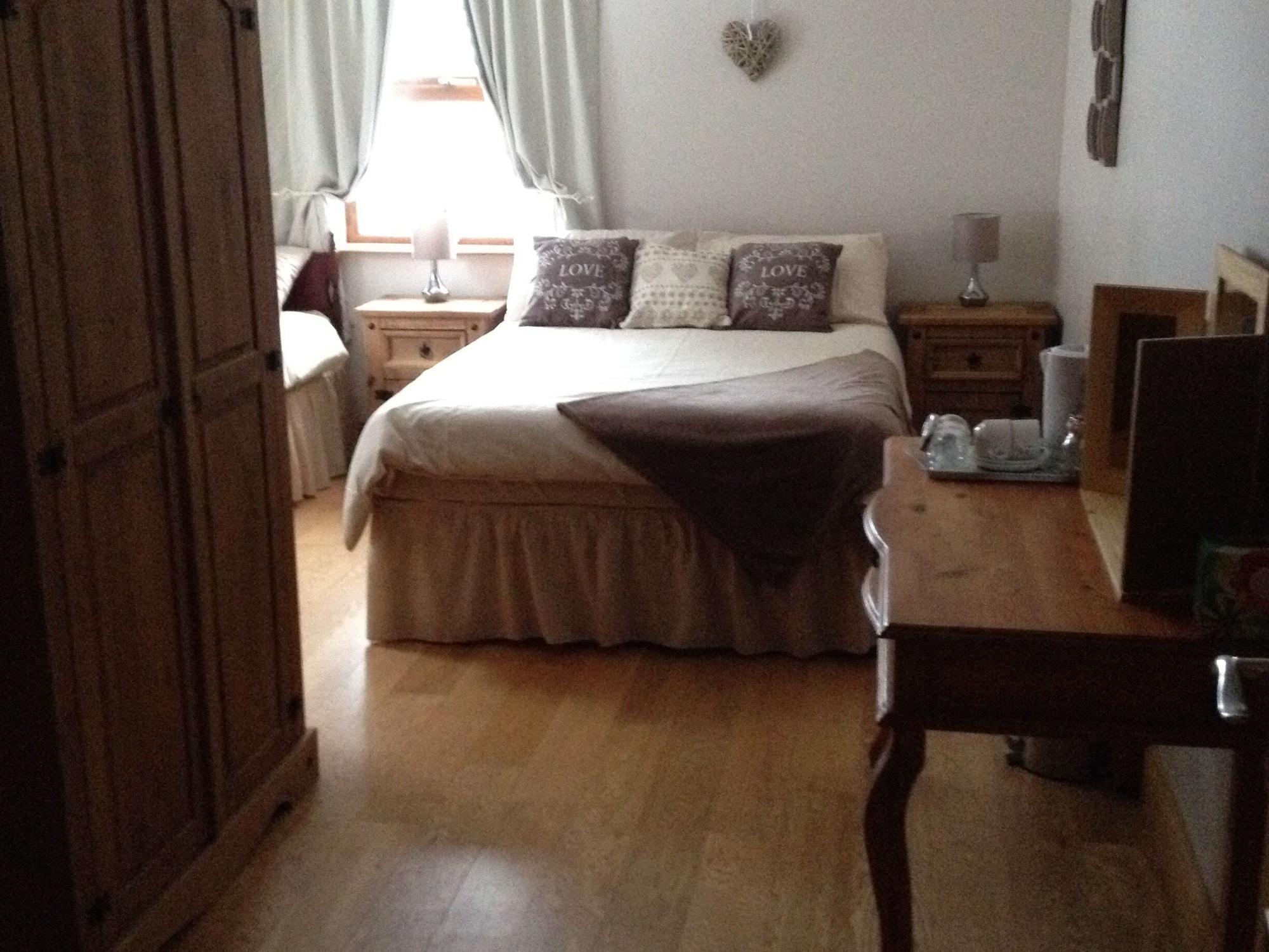 Glenn Eireann House Bed & Breakfast Cushendall Exterior foto