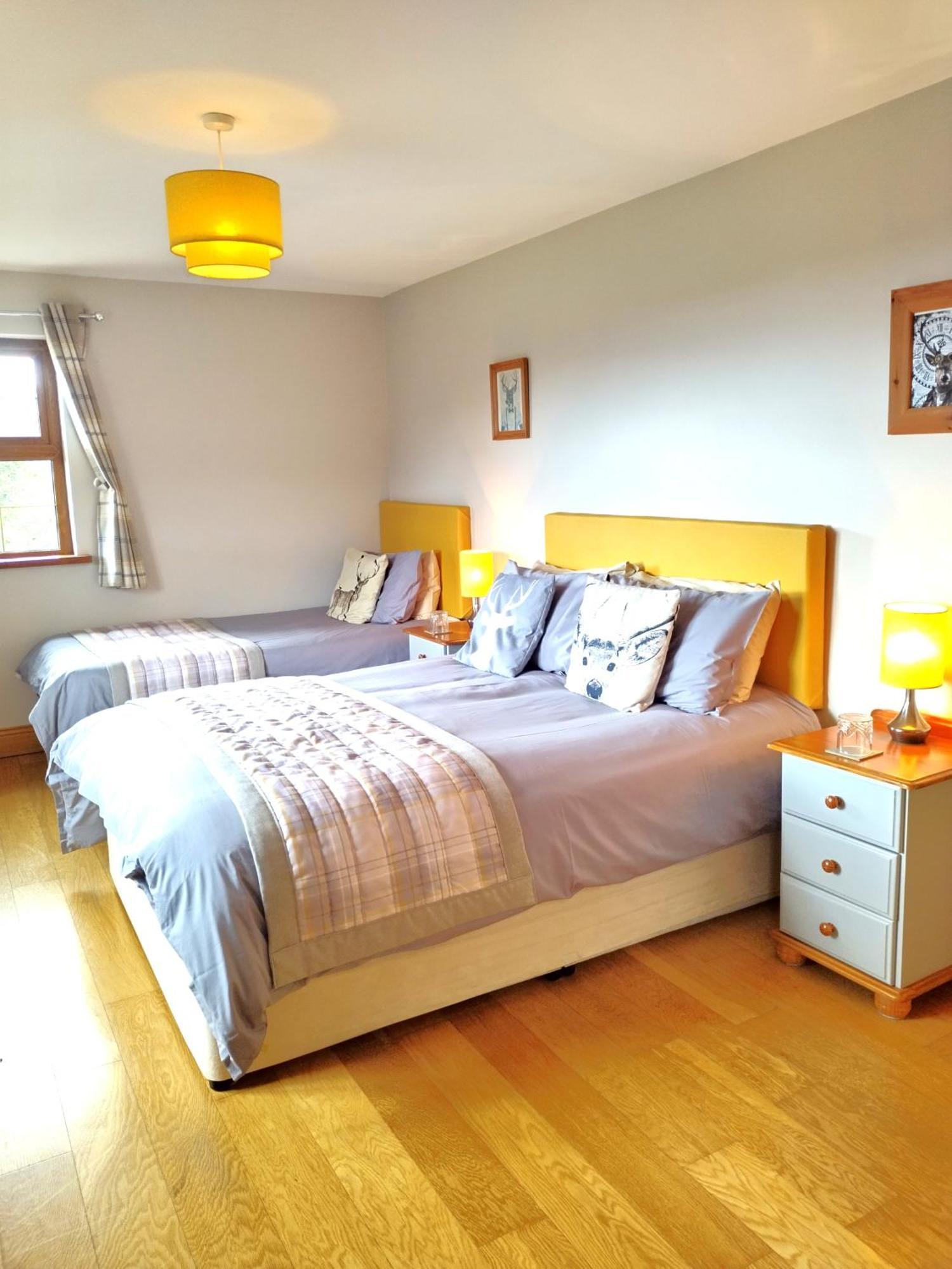 Glenn Eireann House Bed & Breakfast Cushendall Exterior foto