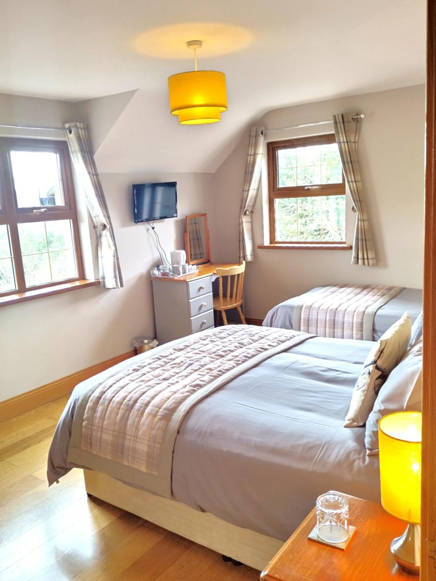 Glenn Eireann House Bed & Breakfast Cushendall Exterior foto